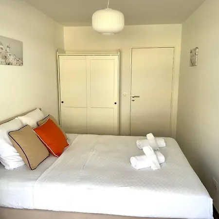 公寓 Elegant 2 Bedroom With Big Terrace And Garage