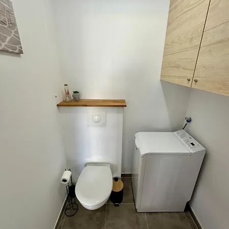 Elegant 2 Bedroom With Big Terrace And Garage 滨海卡涅