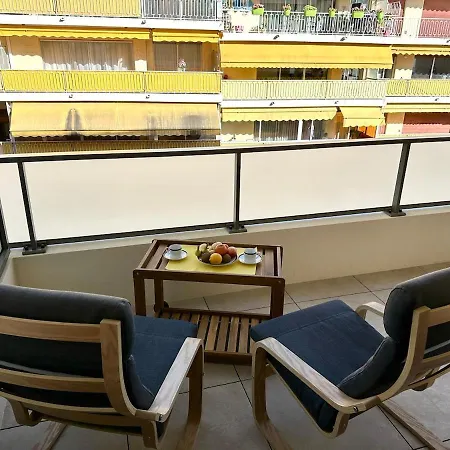 公寓 Elegant 2 Bedroom With Big Terrace And Garage 滨海卡涅